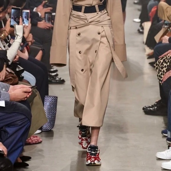 Rokh Twist-Front Button Embellished Cotton Gabardine Midi Skirt - Picture 2 of 12